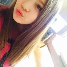 Sasha Reynolds's Instagram, Twitter & Facebook