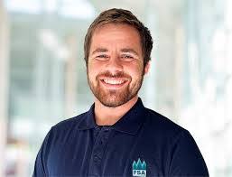 Daniel Lombard's Instagram, Twitter & Facebook