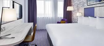127 903 tykkäystä · 102 puhuu tästä · 725 oli täällä. Hotels In Swindon City Centre Jurys Inn Stay Happy