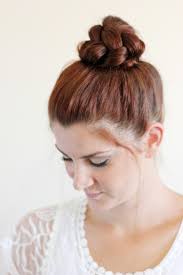 So we've rounded up 13 of our favorite beautiful—and practical—gym hairstyles. 12 Hairstyles That Are Perfect For Your Next Workout Simplemost