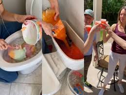 The ice helps knock food off the grinder while the salt scrubs the sides. Woman Makes Part Punch In Toilet Woman Makes Party Drinks In The Toilet And Serves To Her Friends Did They Drink It Watch Trending Viral News