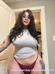 Ur korean step Mommy Onlyfans Profile Content - updated December 2025