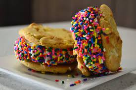 Top 5 Warm Cookie Ice Cream Sandwiches To Celebrate National Ice Cream Sandwich Day Baskin Robbins