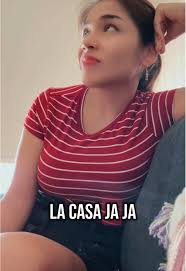 Mamaaaa otro tatuaje pe! 🤣🤣🤣 #roxanamolina #tatuaje #madreehija #comedia  #humor #mamaperuana #esviernesyelcuerpolosabe