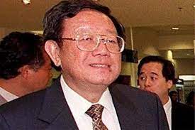 ▸ usage examples for tan sri william cheng. Lion Corp Bhd Chairman And Managing Director Tan Sri William Cheng Has Backed Out Of An Offer To Acquire The Group S Entire Debt Notes For Rm246mil Bamboo Innovator