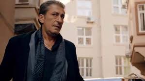 Ayrıca deliler fatih'in fermanı adlı filmde de oynamıştır. Erkan Petekkaya External Sites Imdb