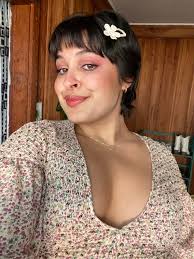 Looking for 2 Roommates** hey y'all!! looking for roomies to join me in my  spacious 3 bedroom/2 bathrooms house near mueller in august. the house has  a large kitchen with a gas