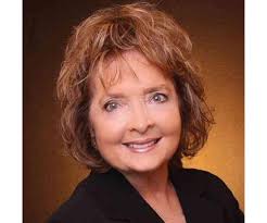 Audrey Huebner's Instagram, Twitter & Facebook