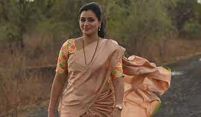 Mp navneet kaur rana biography, husband, telgu actress| politician maharashtra. Mp Navneet Rana To Move Sc After Bombay Hc Cancels Her Caste Certificate The Week