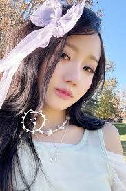 Sina 🌻 Ablume (@Bloomingie_0)