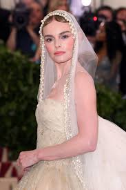 Can you wear short hair in a ponytail? Met Gala Hair 2018 8 Divine Hairstyles We Re Lusting Over