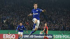 Hertha bsc is in mixed form in bundesliga and they won two away games. Extra Time Red Cards And Raman Schalke Make The Quarterfinals Fussball Schalke 04