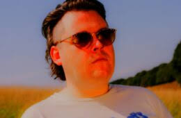 Local Selection Archives