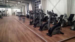 November 2016 *** *** ab 20,90 €/mtl. Athletico Das Fitnesscenter