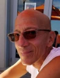 Robert (Lucian) Chiarello