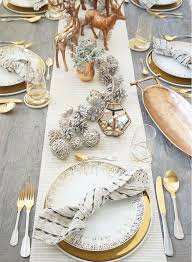 Inspiration Decorations De Noel Diy Je Suis Une Maman Decoration Table De Noel Deco Table Noel Table De Noel