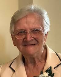 Roberta Wierman's Instagram, Twitter & Facebook