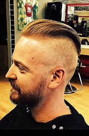 HOLLY PRICE // Hair Stylist //