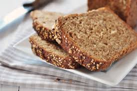 Il primo è la quantità di sale, che deve essere ridotta rispetto al pane bianco. Pane In Cassetta Integrale Ecco Come Prepararlo Con La Ricetta Facile