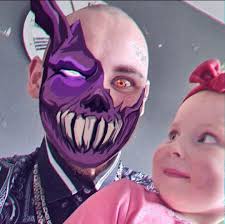 They said we could be anything… so we chose emotional damage and giant  swords #Zweihander #EldenRing