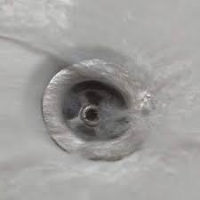 Abfluss Verstopft Hausmittel Salz Abfluss Reinigen Diese 7 Einfachen Hausmittel Werkzeuge Konnen Di In 2020 Abfluss Verstopft Hausmittel Hausmittel Duschabfluss