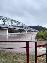 B b standard and pull. 19 Rescued As Major Flooding Sweeps Junction Wiping Out Rv Park