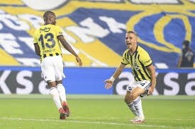6,00 m €* oct 26, 1993 in giannitsa, greece. Fanatik Pelkas Fenerbahce Gibi Bir Takim Sizi Facebook