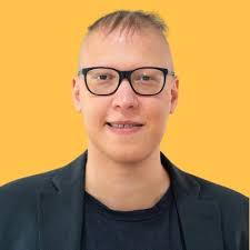 founders #startups #entrepreneurship #personalbranding…