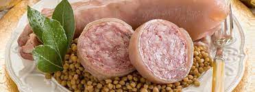 Tasto il cotechino dopo 1 ora di cottura e ne saggio la consistenza, sarà ancora duro e resistente al tatto: Come Cucinare Il Cotechino Misya Info