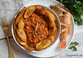 Plantain porridge is one of the best things to cook with unripe plantain. Nigerian Stewed Beans Ewa Riro Sisi Jemimah