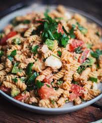 Salade De Pates Au Thon Le Coup De Grace Recipe Pasta Salad Pasta Salad Recipes Tuna Salad Pasta