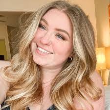 Sharon Gladwin's Instagram, Twitter & Facebook