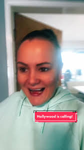 #hollywood #itshappening #famousatlast #spotter #newspaper #faketan #joke  #cambuslang #scottishtiktok #funny