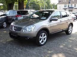 Nissan Qashqai Suv Gelandewagen In Gold Als Gebrauchtwagen In Celle Fur 6 990 Suv Cars Car