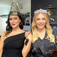 Türkdeniz şevval sam (turkish pronunciation: Best Duos In The World On Twitter Sevval Sam And Eda Ece Yasak Elma