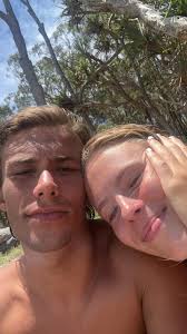 Coolum Beach room for rent available next week?