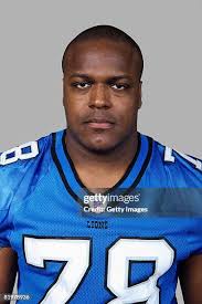 68 Detroit Lions Cory Redding Photos & High Res Pictures