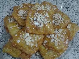 Galettes Farcis Aux Amandes Et Miel Food Breakfast French Toast