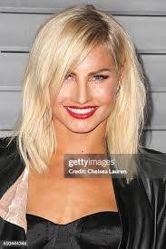 Lauren Eagle's Instagram, Twitter & Facebook