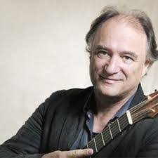 Eric Roche's Instagram, Twitter & Facebook