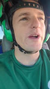 Disgount crain job. Hoe moaners weren't ecspecting a ded tree in Disimber. 