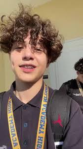 Michael Nelli's Instagram, Twitter & Facebook