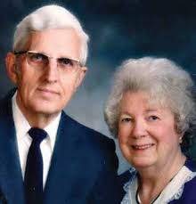 REPORT TO THE COMMUNITY New Ulm Medical Center Foundation