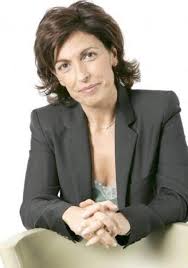 Le domicile de ruth elkrief a été cambriolé dans la nuit du 31 décembre au 1er janvier, selon closer. Ruth Elkrief Premiere Fr