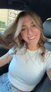 Josie Kile's Instagram, Twitter & Facebook