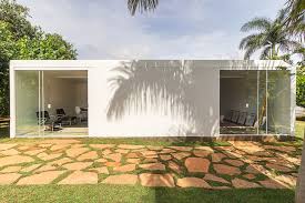 With a courtyard integrated into your home, you have the luxury of being able to comfortably host events outside and out of the view of neighbors. Tiny Houses Tag Archdaily
