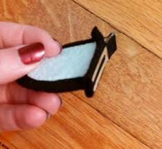 And you'll love them because they place the end of the cotton string on the object, with a tail of about 4. Cat Ear Hair Clips Cat Costume Diy Diy Cat Ears Hair Clips Diy