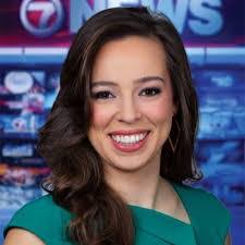 Olivia Holcomb's Instagram, Twitter & Facebook