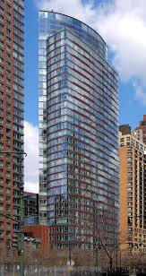 Make your move to the visionaire. The Visionaire The Skyscraper Center