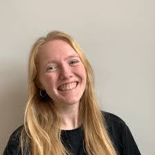 Eloise Sumner's Instagram, Twitter & Facebook